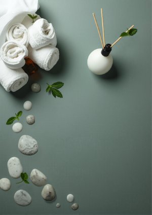 Luxurious organic bathroom composition